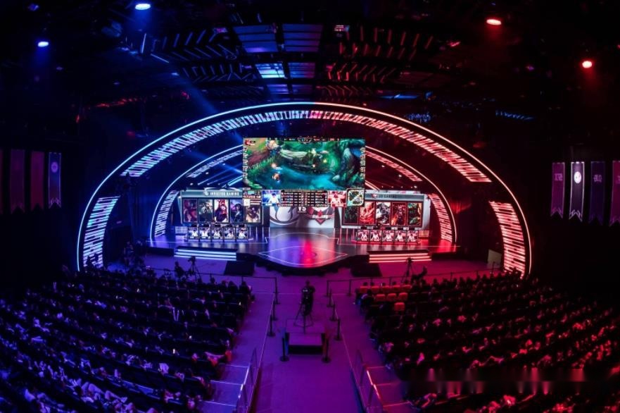 近年来还积 近年来还积