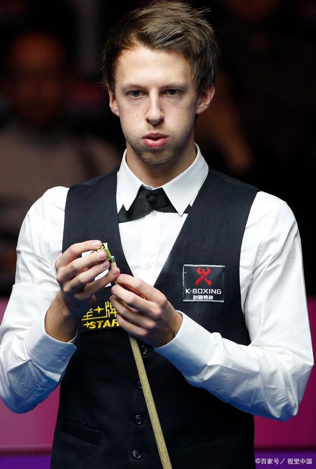 摘得金牌 摘得金牌