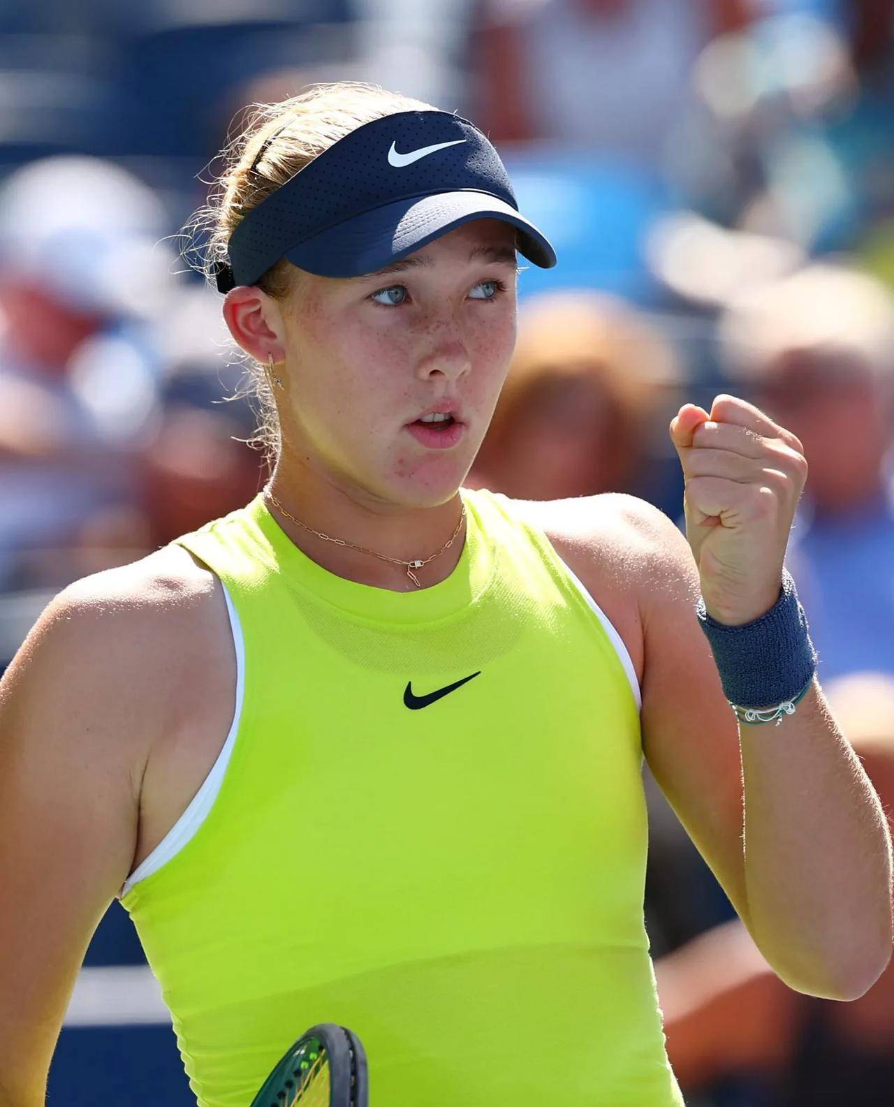 由于职业生 由于职业生